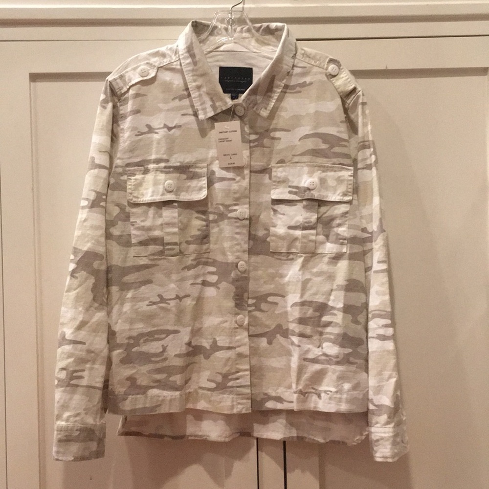 Sanctuary camouflage jeans jacket. NWT. Large.